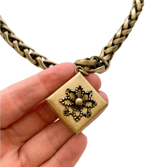 Loft chunky chain necklace - Picture 5 of 7